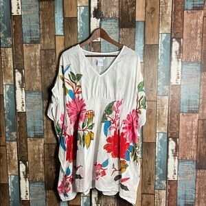 PARAGON White V-Neck cotton  Top